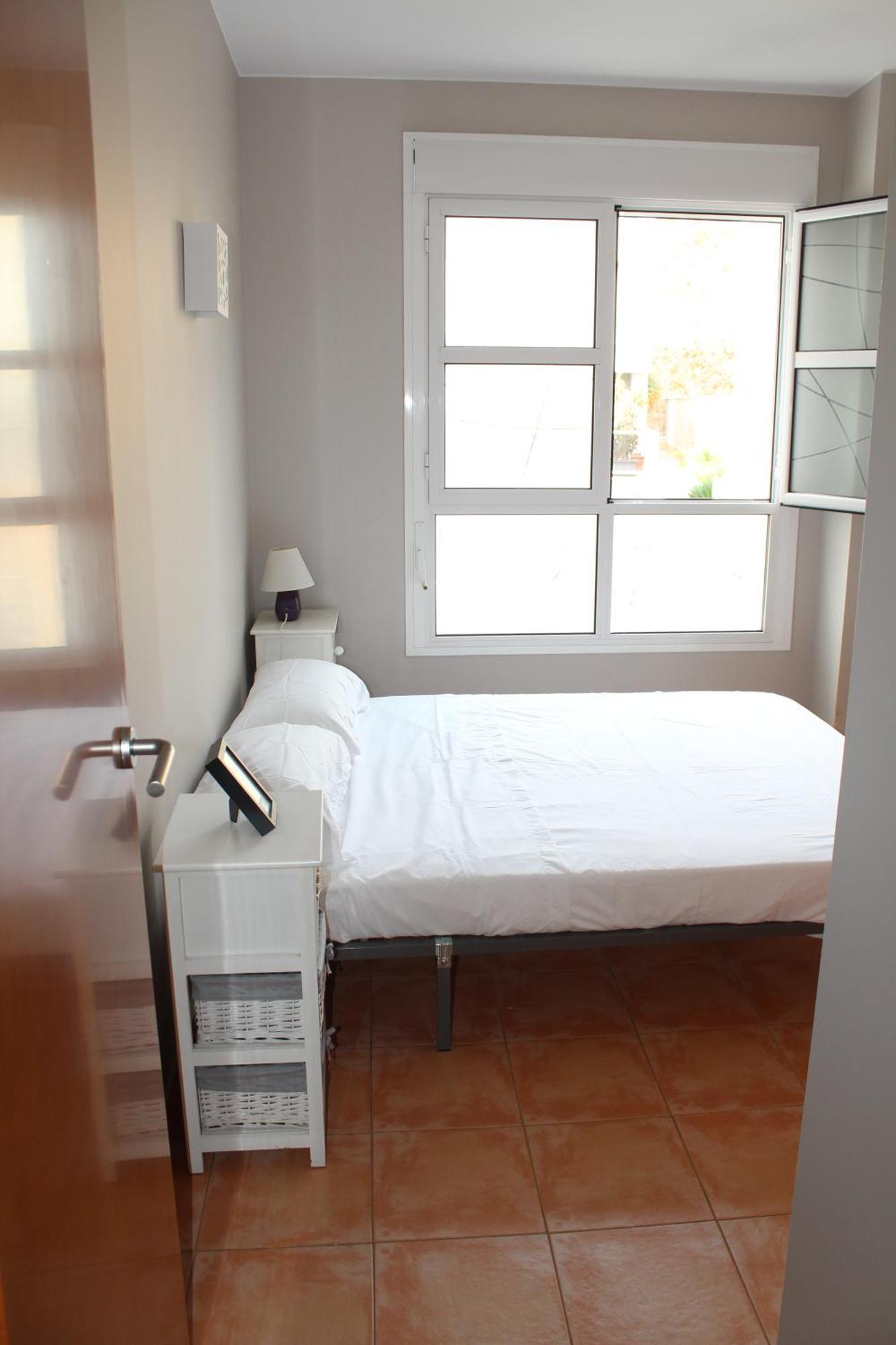 Apto En Con Terraza, Piscina, Parking Y Wifi Gratis Cullera