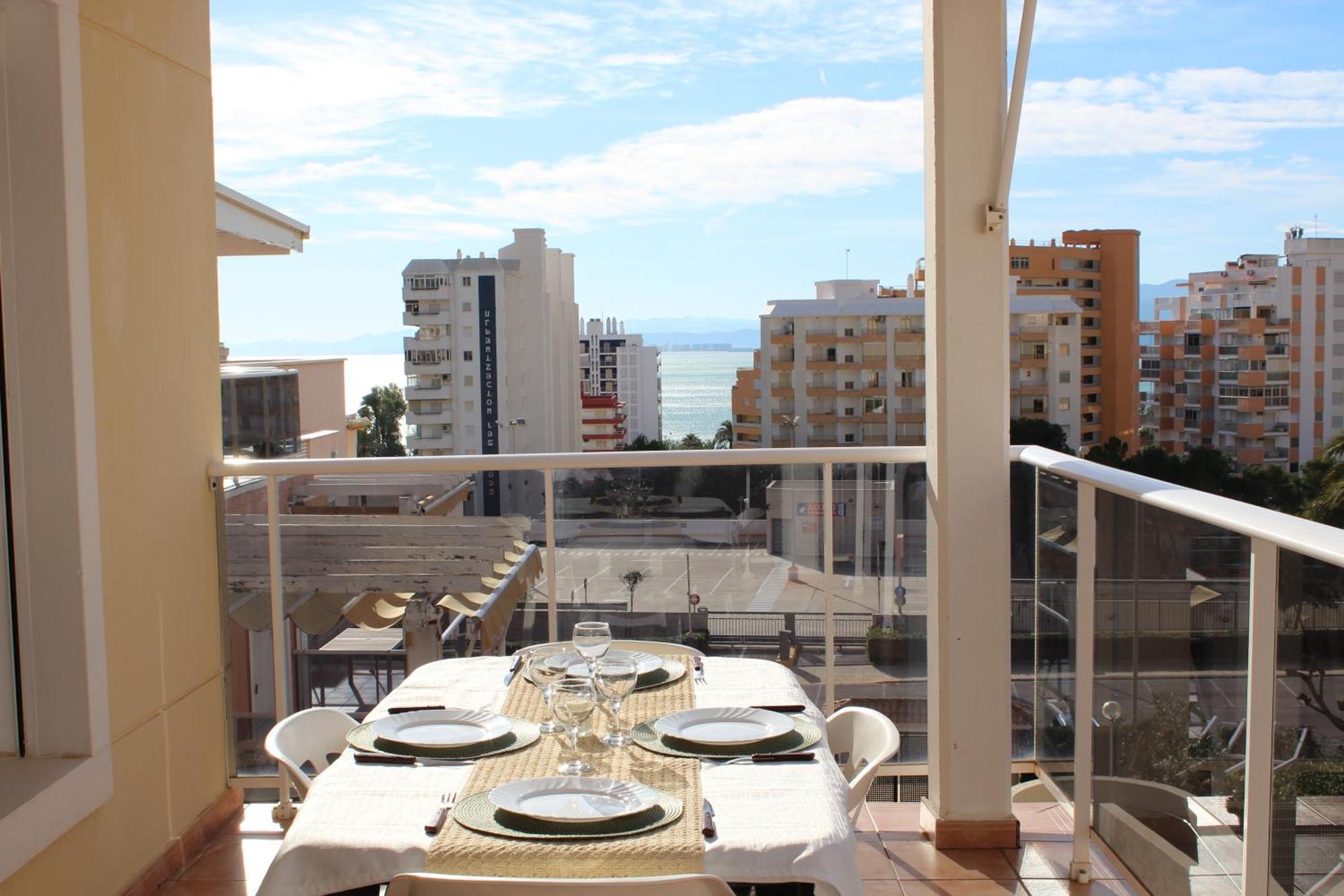 Apto En Con Terraza, Piscina, Parking Y Wifi Gratis * Cullera